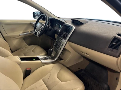 Volvo XC60 2009, photo 7/36