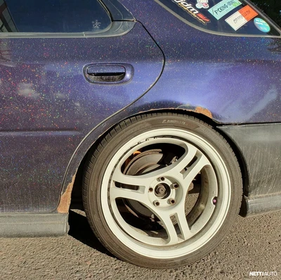 Subaru Impreza 1996, kuva 8/8