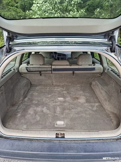 Volvo V70 2000, kuva 7/11
