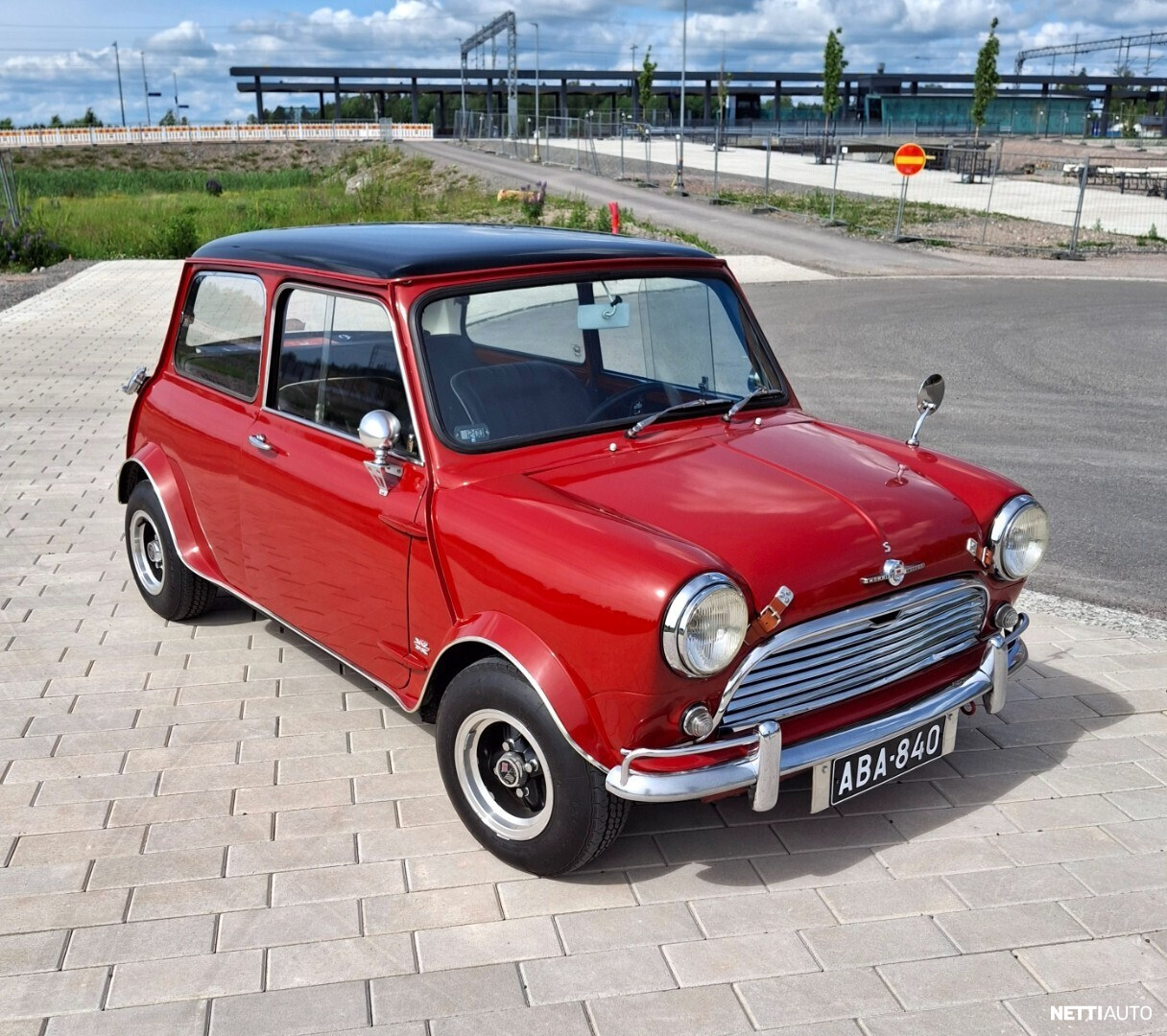 Morris Mini