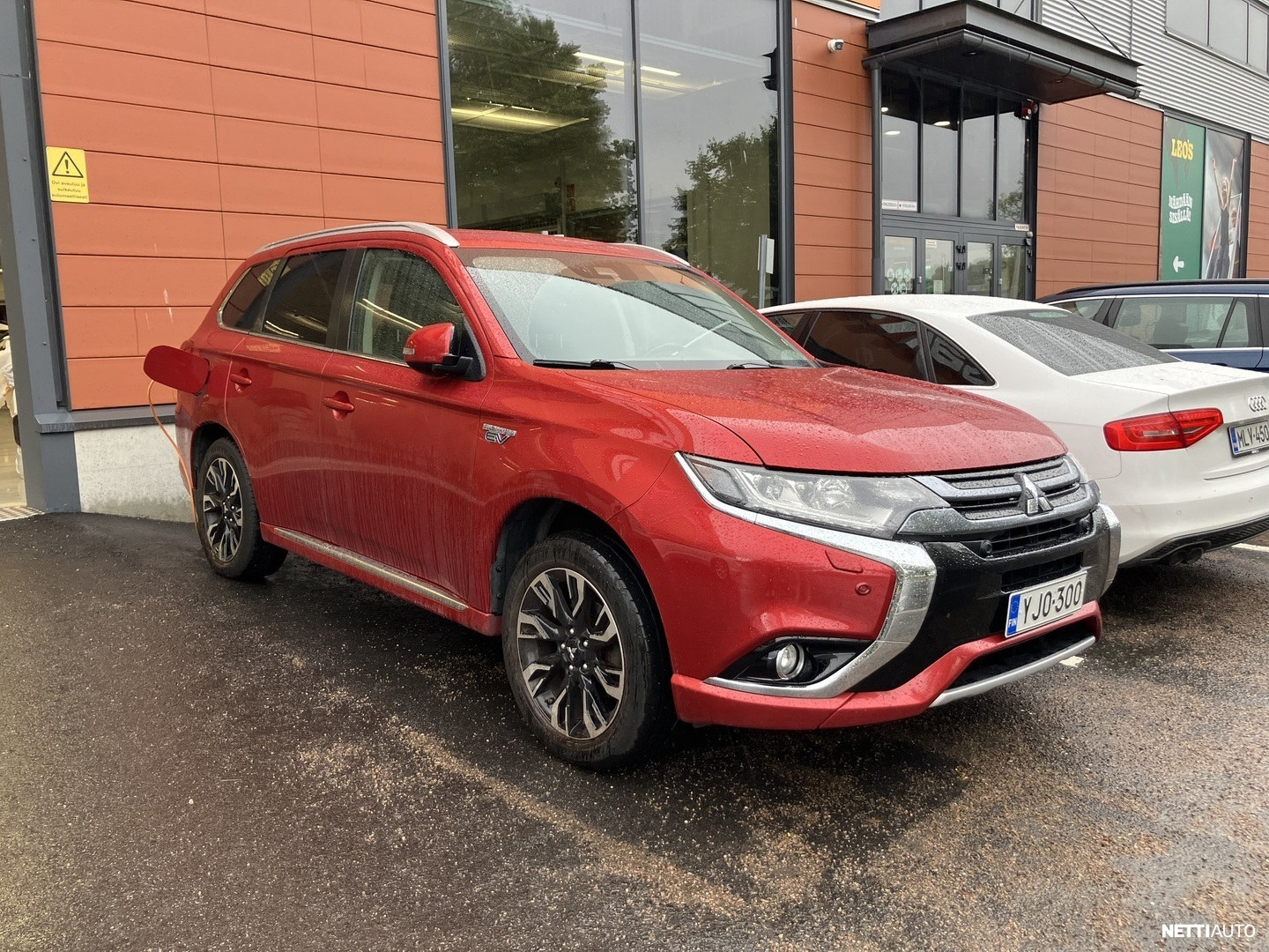 Mitsubishi Outlander PHEV