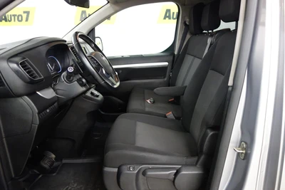 Peugeot Traveller 2022, kuva 7/22