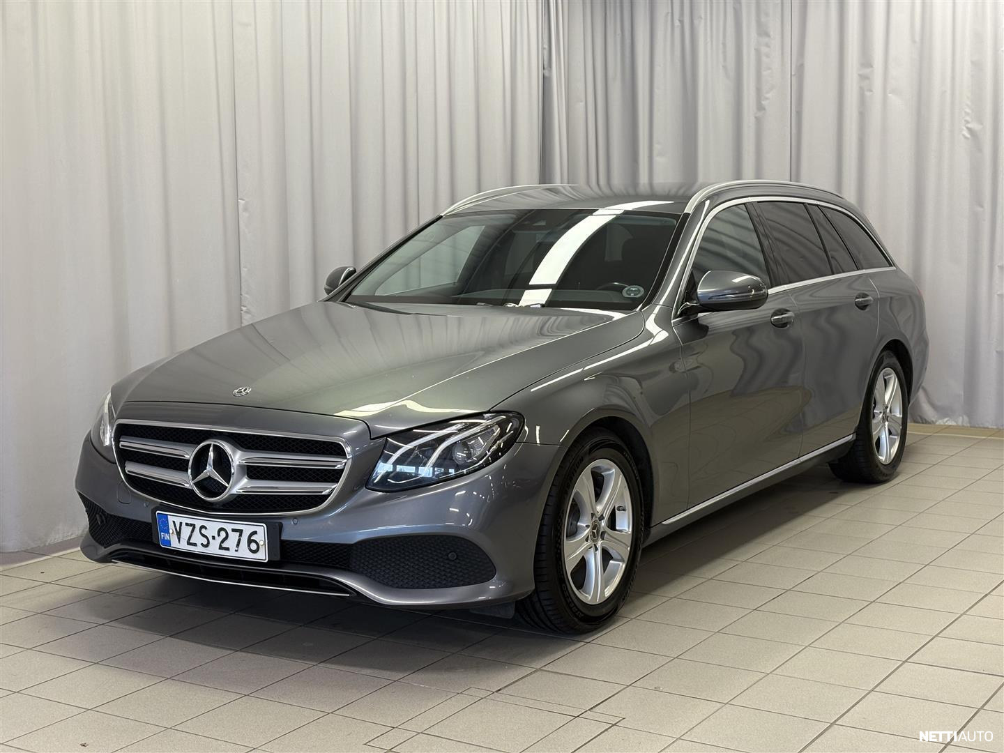 Mercedes-Benz E