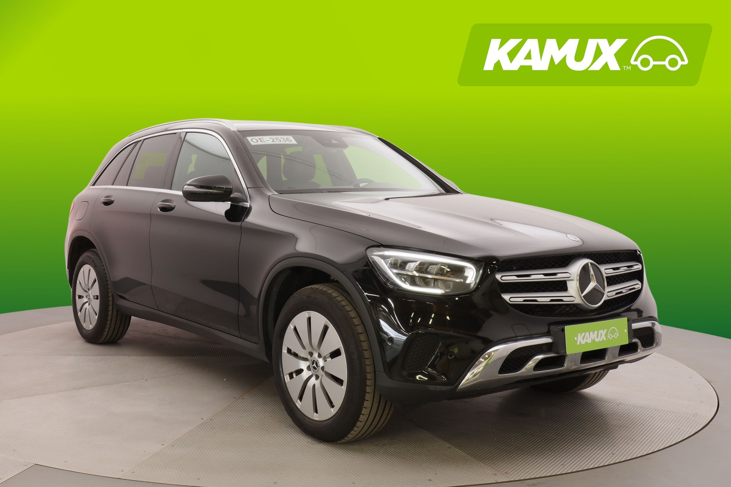 Mercedes-Benz GLC 300 de 4Matic - AMG Sisäpaketti