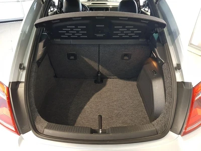 Volkswagen Beetle 2012, photo 5/17
