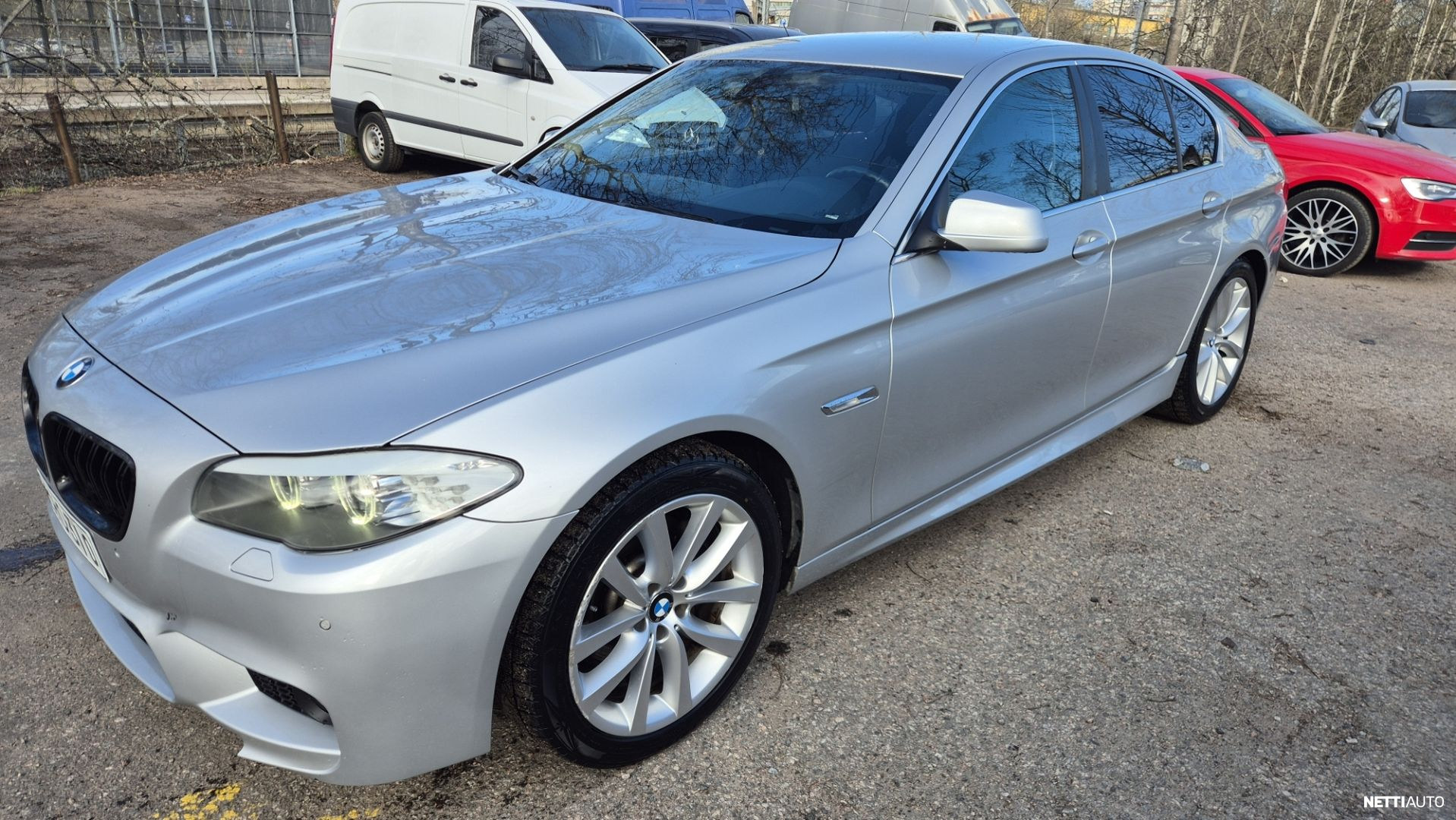 BMW 525