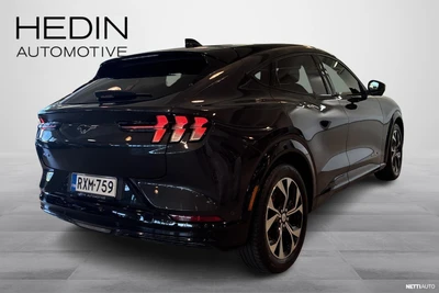 Ford Mustang Mach-E 2022, kuva 2/22