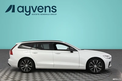 Volvo V60 2023, photo 3/12