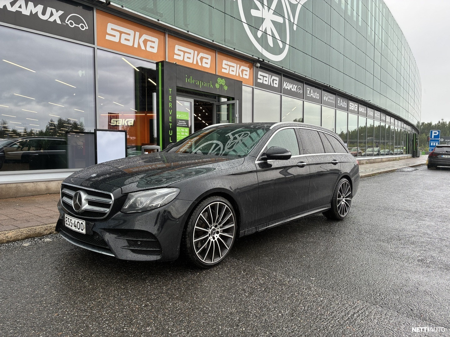Mercedes-Benz E