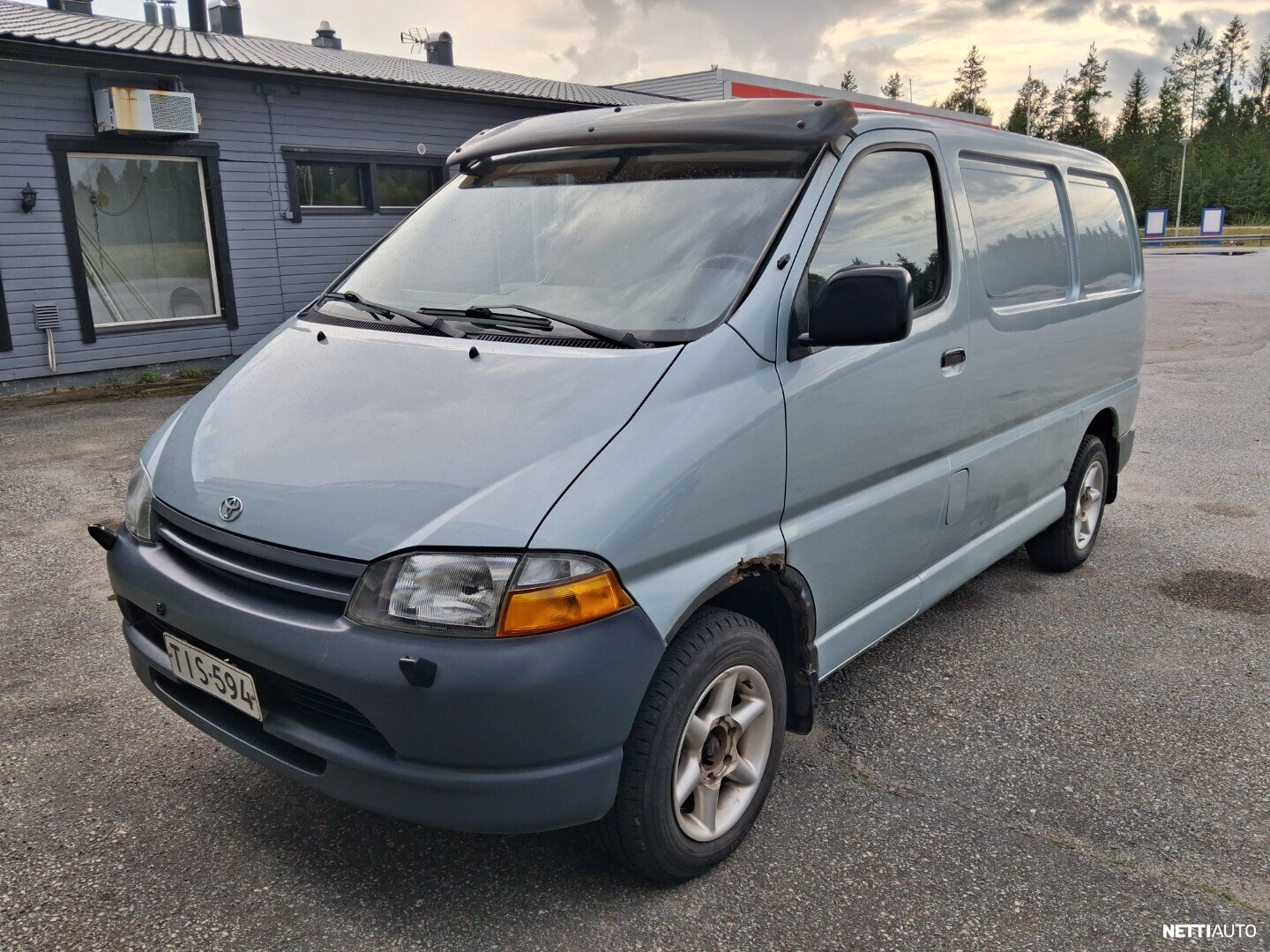 Toyota Hiace