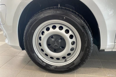 Mercedes-Benz Vito 2025, photo 6/22