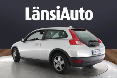 Volvo C30 1,8 (125 hv) Momentum man 2009, photo 6/30