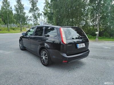 Ford Focus 2011, kuva 5/8