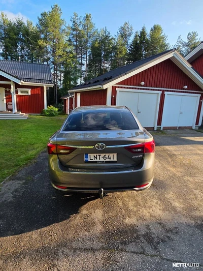 Toyota Avensis 2016, kuva 5/9