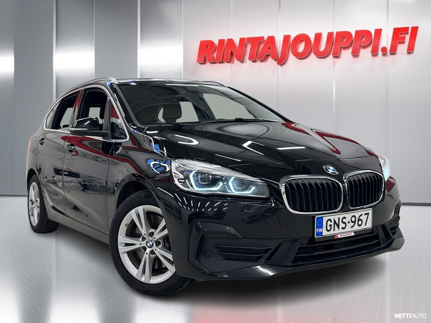 BMW 225