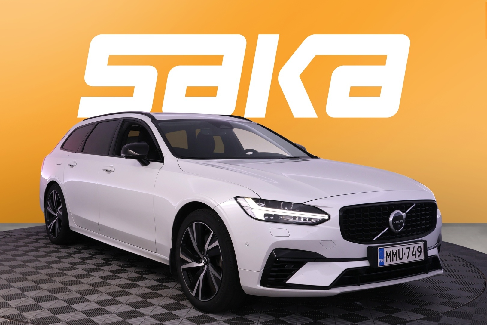 Volvo V90