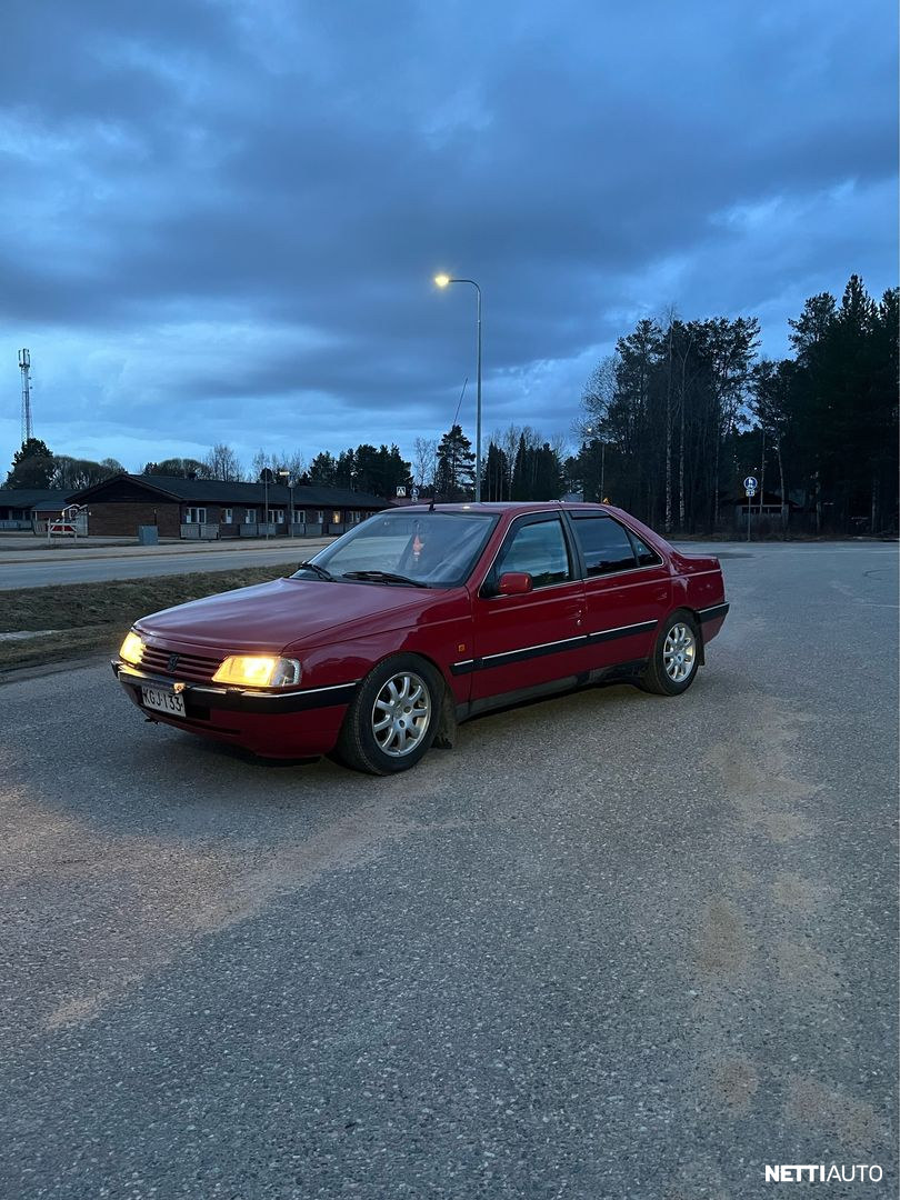 Peugeot 405