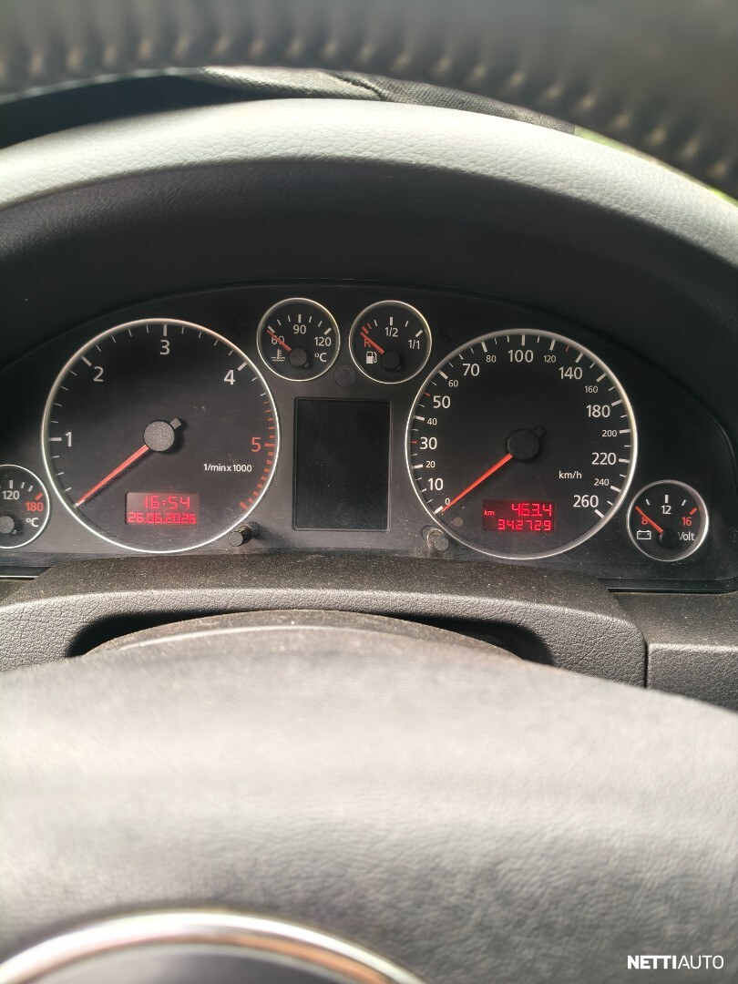Audi A6 2002, photo 8/8