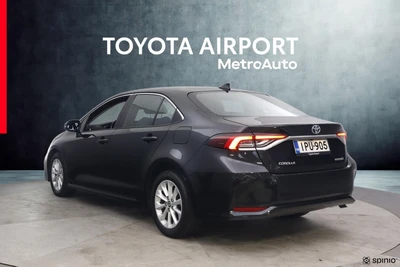 Toyota Corolla 2022, photo 2/10