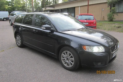 Volvo V50 2009, photo 2/11
