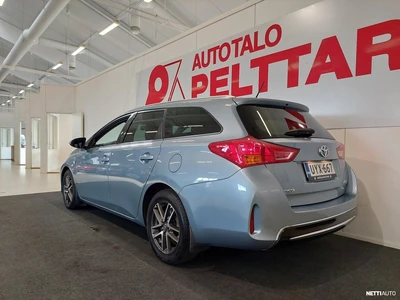 Toyota Auris 2014, kuva 4/26