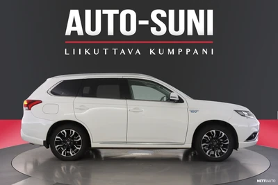 Mitsubishi Outlander PHEV 2016, kuva 2/38