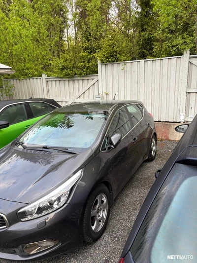 Kia Ceed 2013, photo 2/4