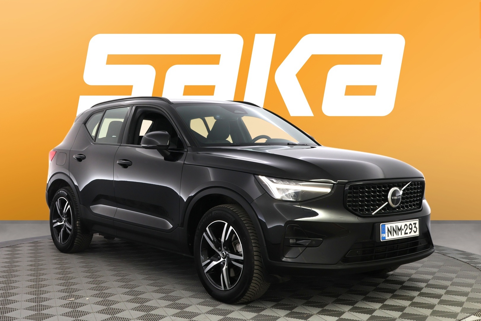 Volvo XC40 B3 MHEV Business Plus Dark DCT aut