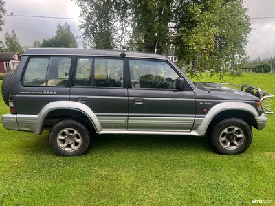 Mitsubishi Pajero 1996, kuva 3/8