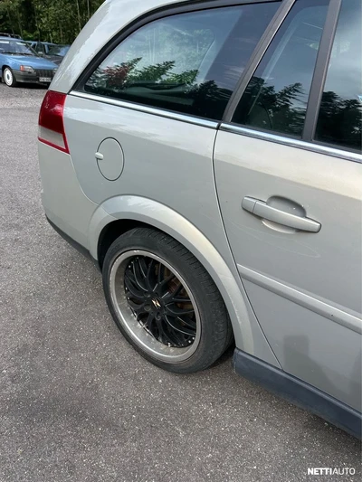 Opel Vectra 2005, photo 4/12