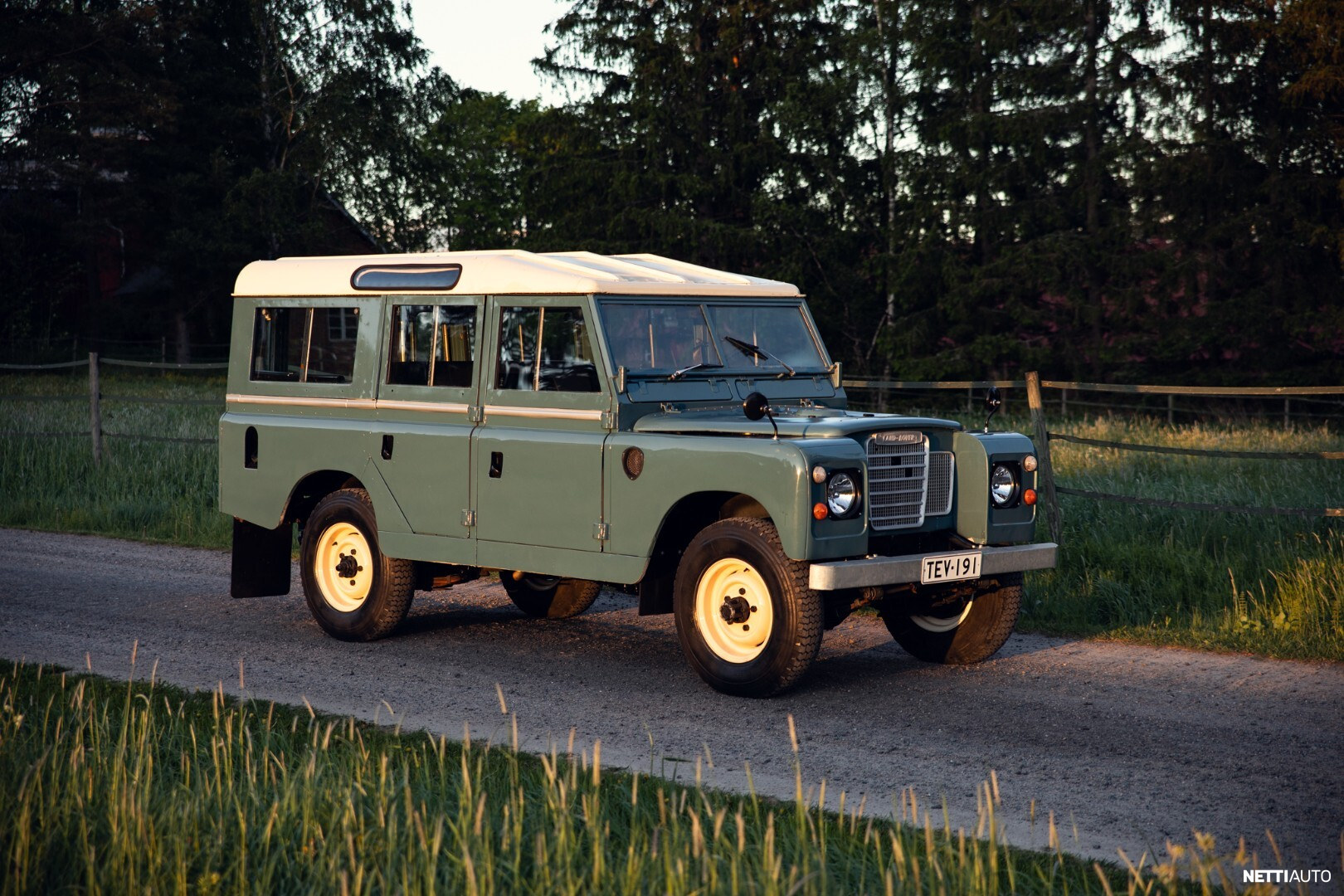 Land Rover Series