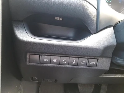 Toyota RAV4 Plug-In 2023, kuva 5/6