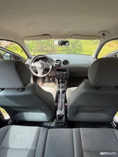 Seat Ibiza Seat ibiza hatchback 2002, photo 5/13