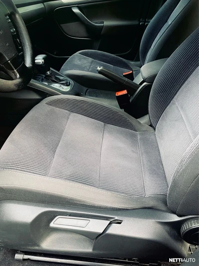 Volkswagen Jetta 2006, photo 2/12