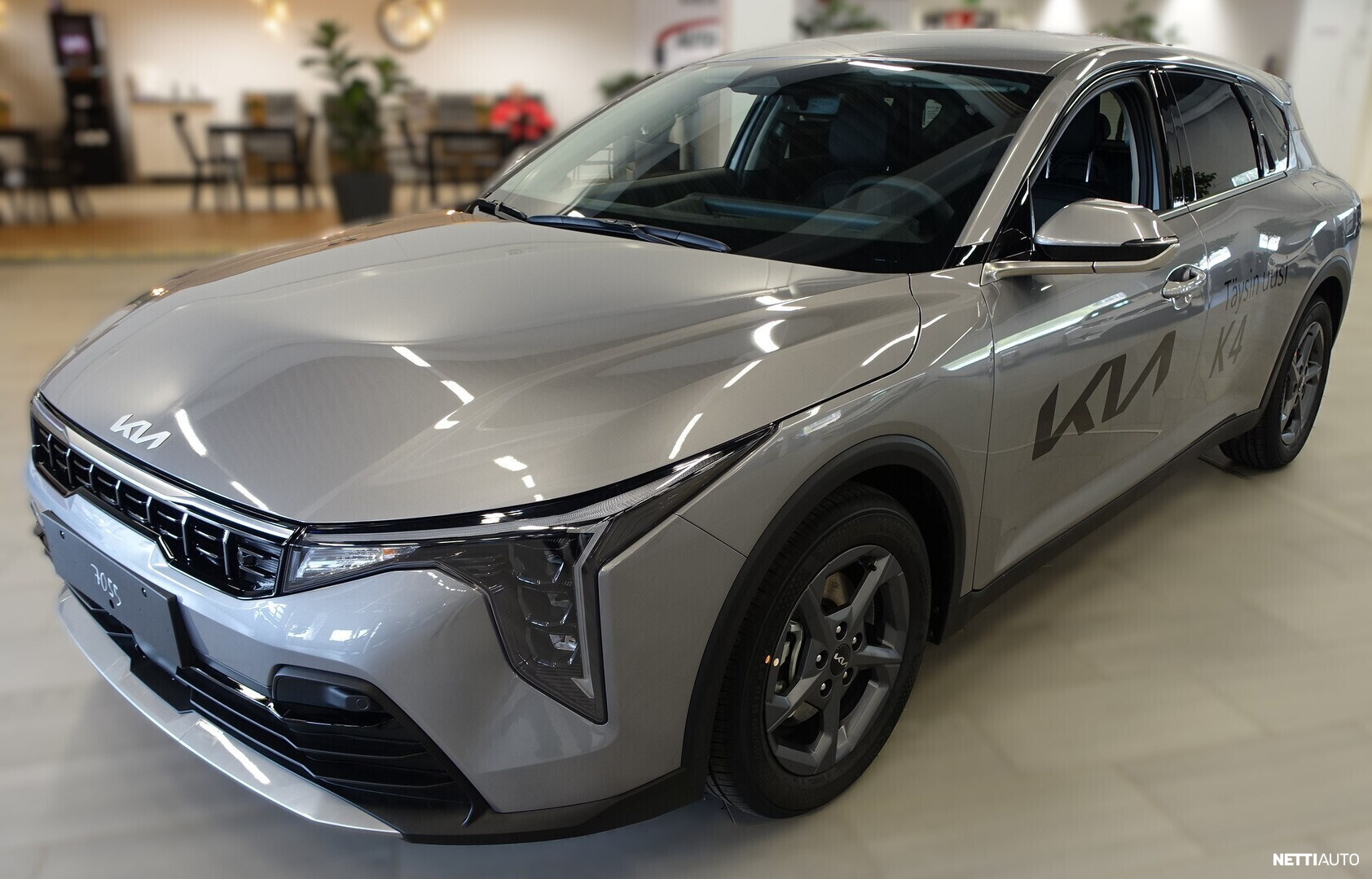 Kia K4