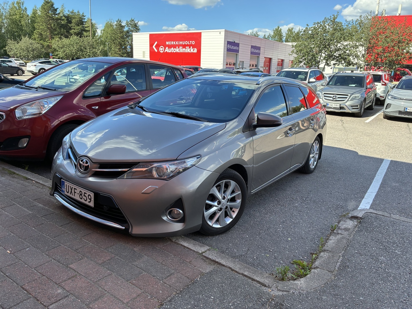 Toyota Auris Touring Sports 1,6 Valvematic Active Multidrive S