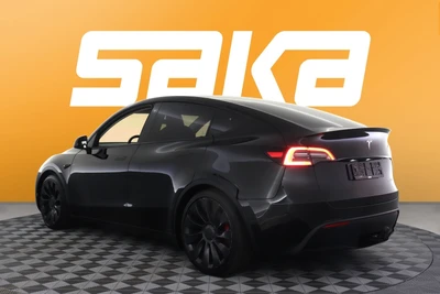 Tesla Model Y Performance 2023, kuva 5/10
