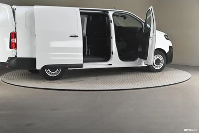 Opel Vivaro-e 2023, photo 6/30