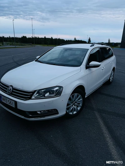 Volkswagen Passat 2012, photo 3/14