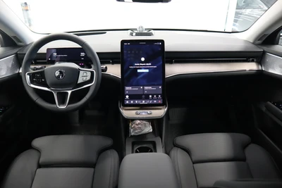 Volvo ES90 Twin Ultra 2026, photo 7/10