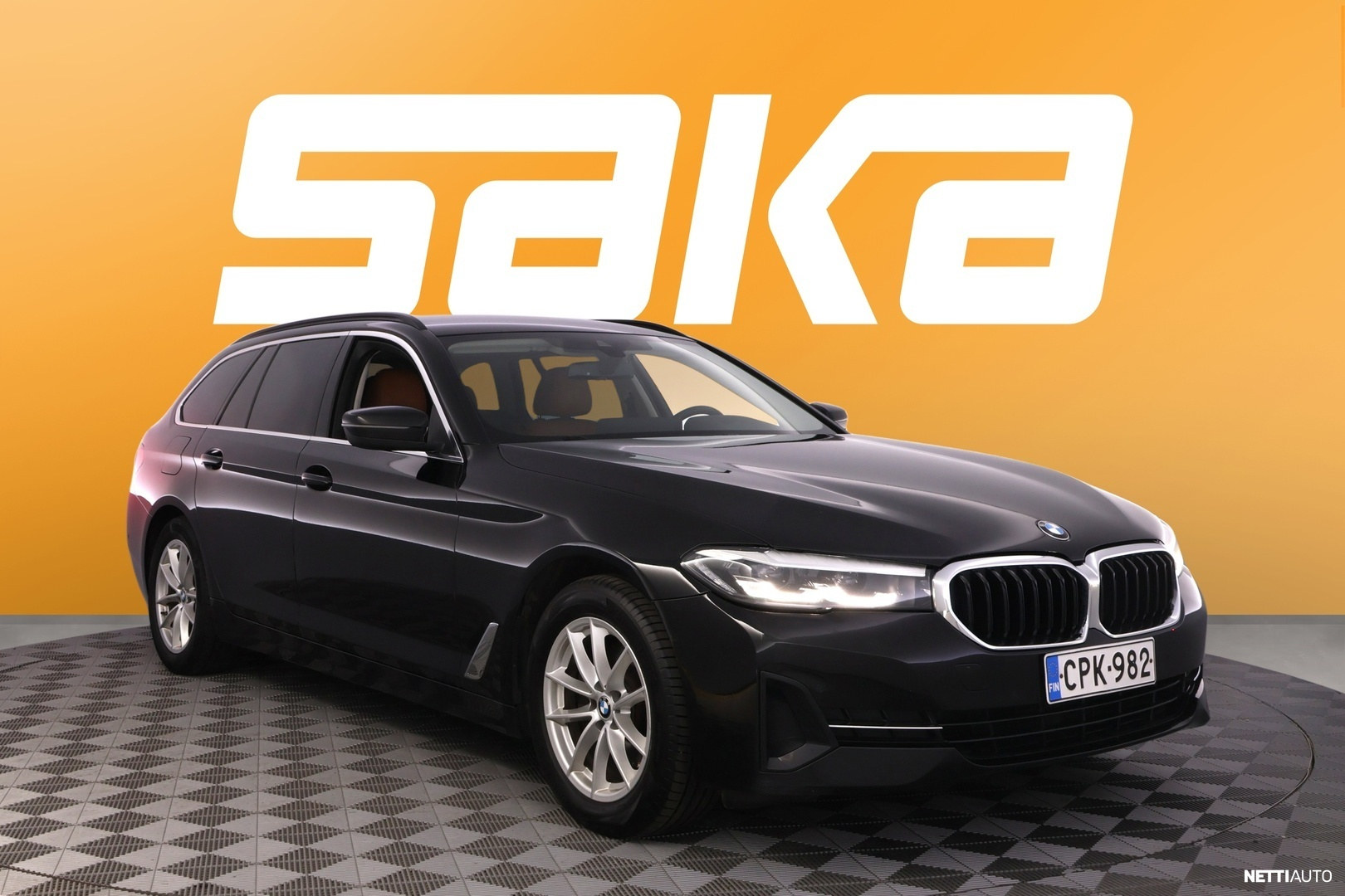 BMW 520
