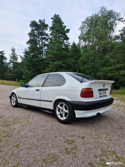 BMW 316 1995, photo 6/8