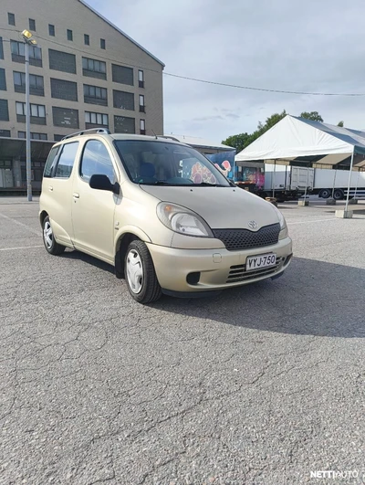 Toyota Yaris Verso 2001, kuva 3/10