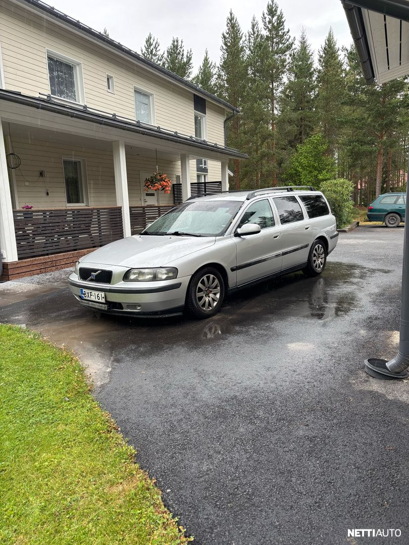 Volvo V70