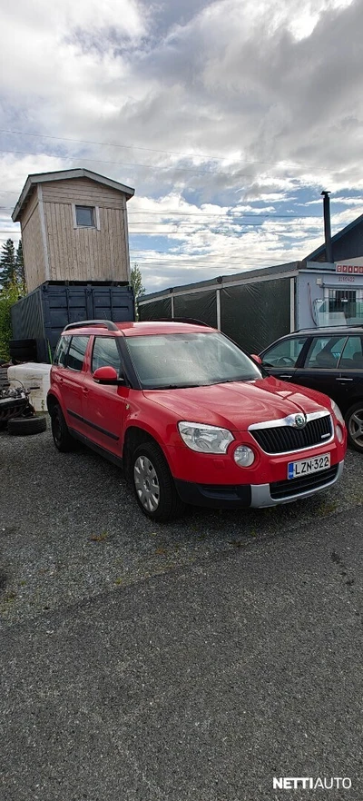 Skoda Yeti 1,6 TDI Active GreenLine 2012, kuva 1/10