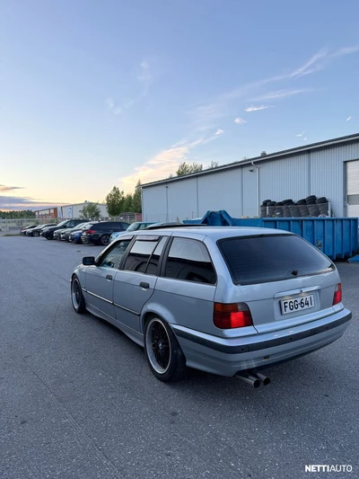 BMW 318 1995, kuva 5/7