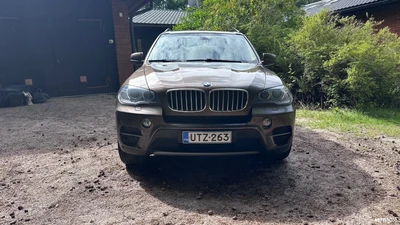 BMW X5 2010, photo 3/24