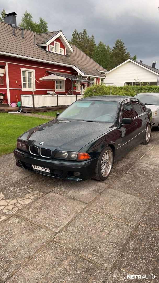 BMW 520