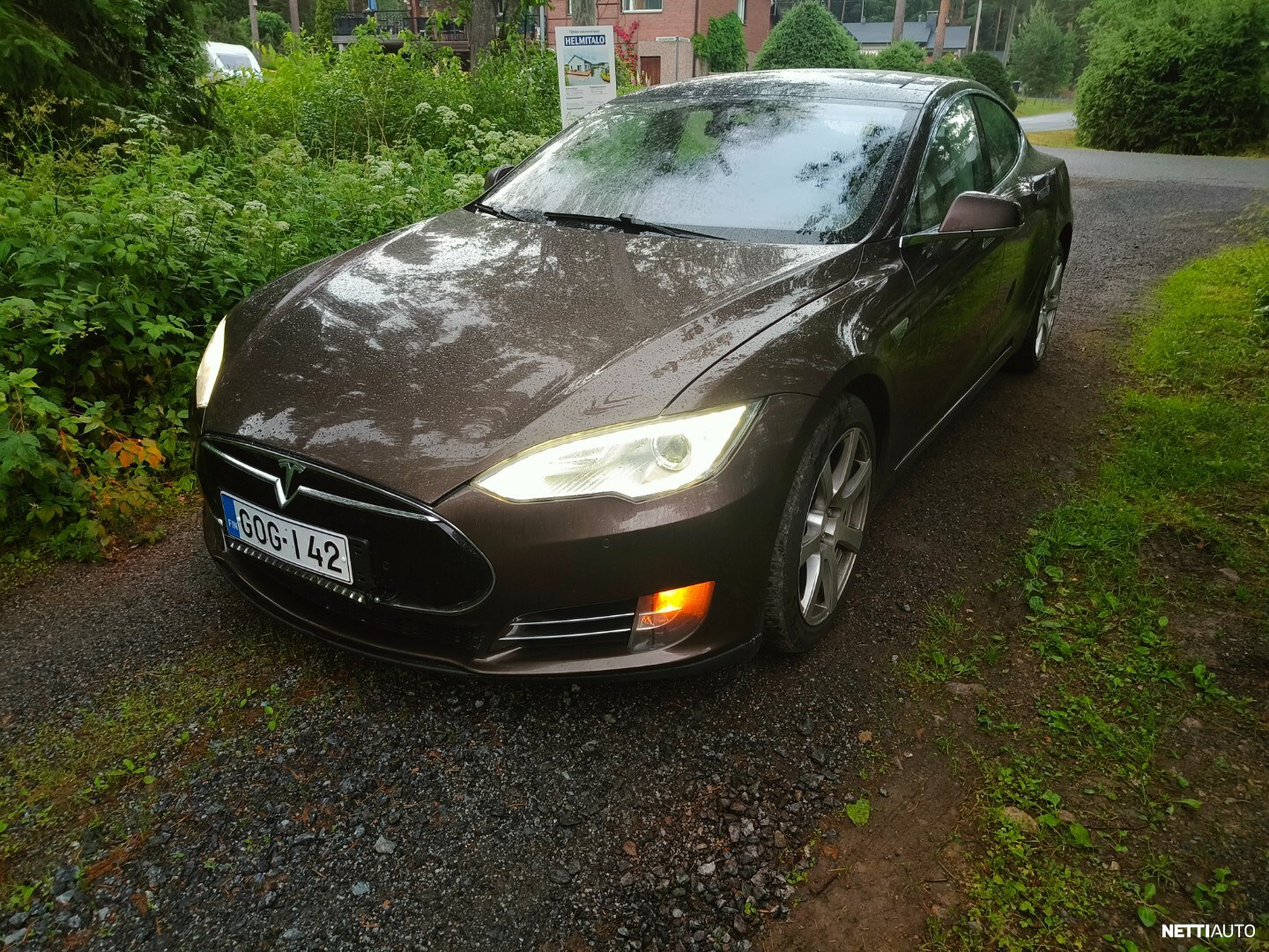 Tesla Model S