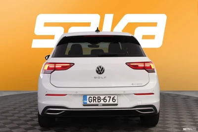 Volkswagen Golf eHybrid 1.4 TSI DSG 2022, kuva 7/35